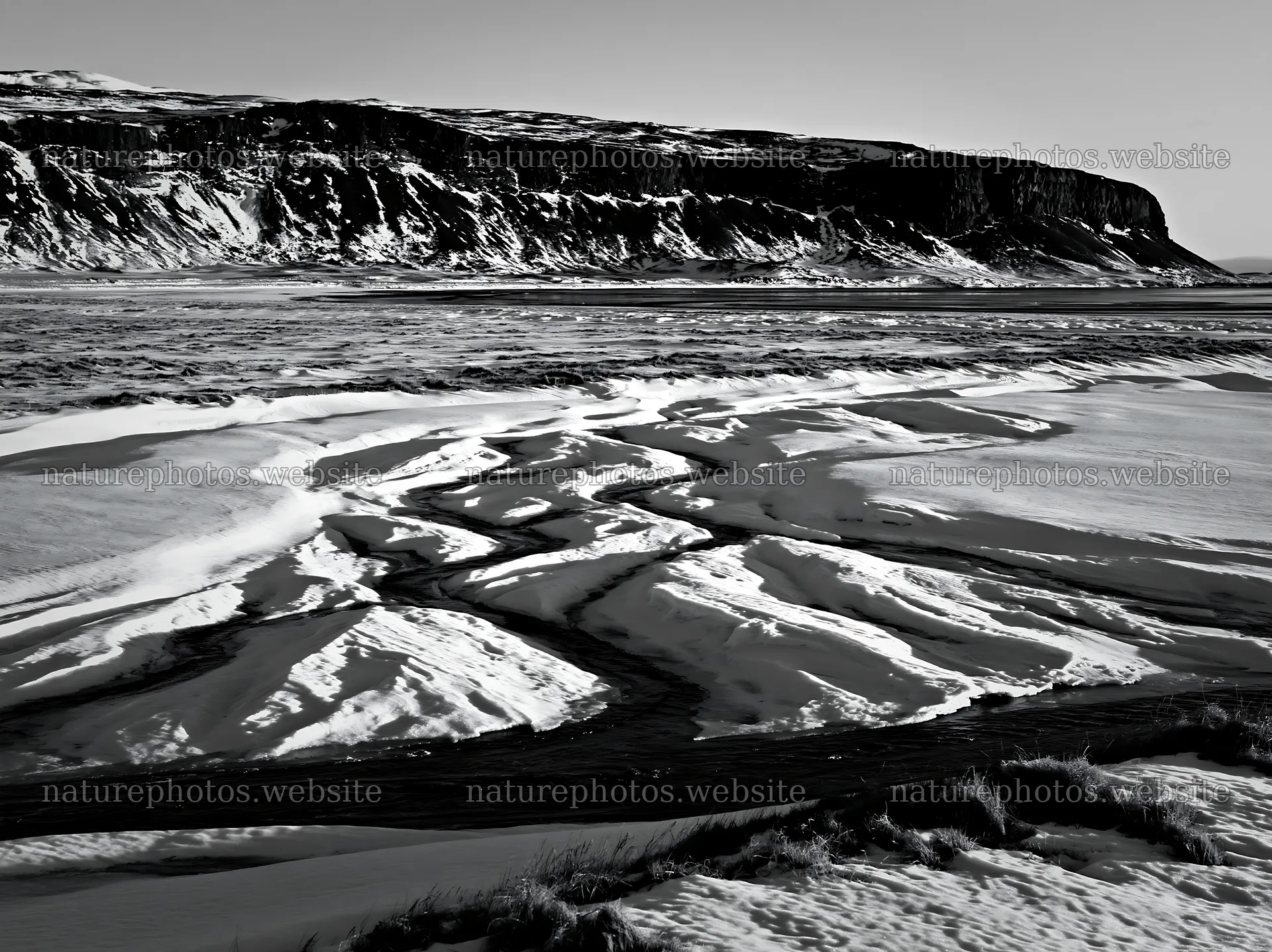 Snowbound meadow with snow-covered landscape and hills – nature photos 9174x6866