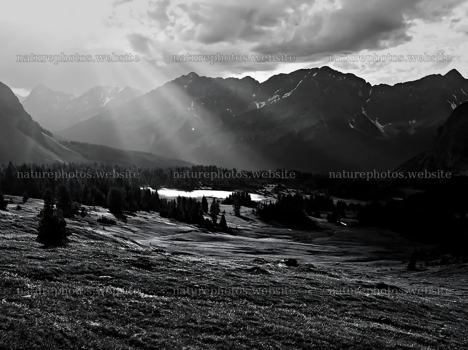Sunshine meadows in Banff with light rays and mountains – nature photos 9174x6866